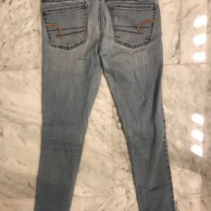 American Eagle Jeggings light wash short size 2
